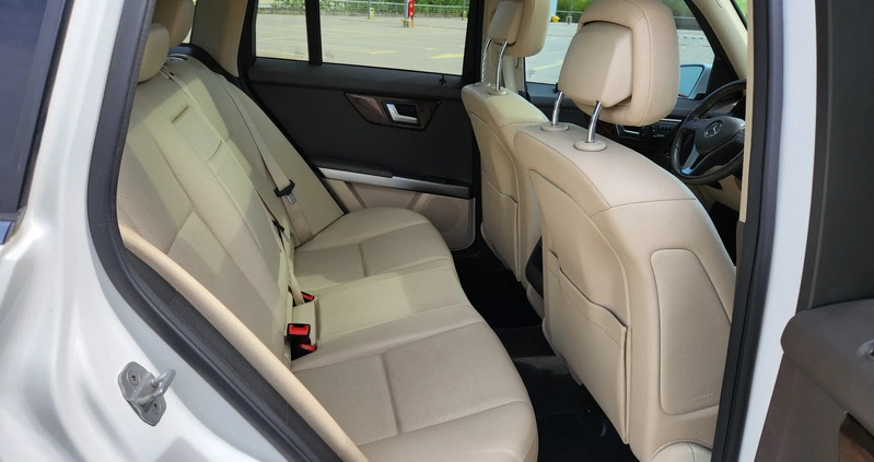 Mercedes-Benz GLK cena 83000 przebieg: 149000, rok produkcji 2015 z Wielichowo małe 466